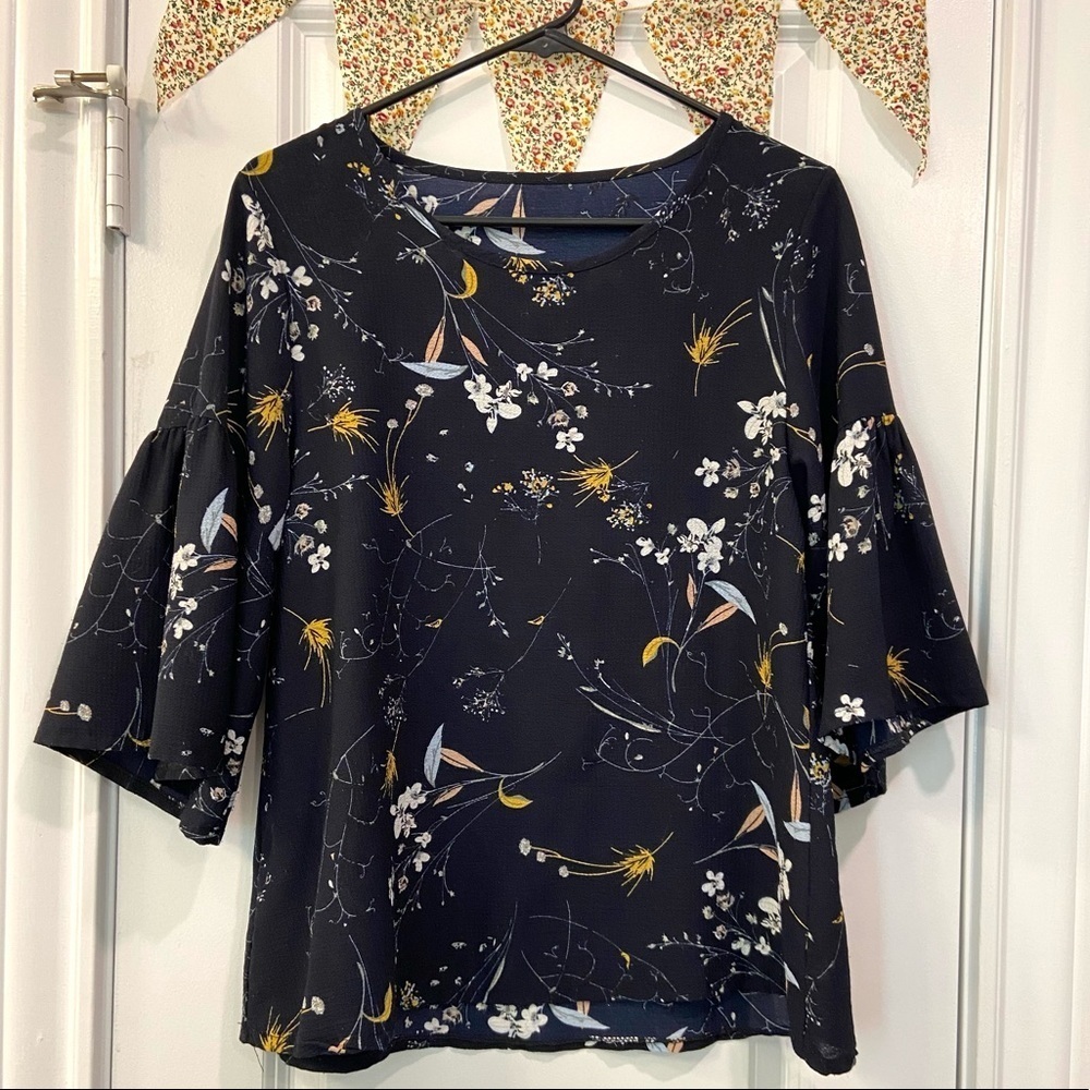 Navy bell sleeve Floral Print Blouse Top - M